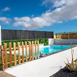 Villa Family Dreams - Private Heated Pool With Additional Cost *