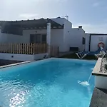 Family Dreams - Private Heated Pool With Additional Cost