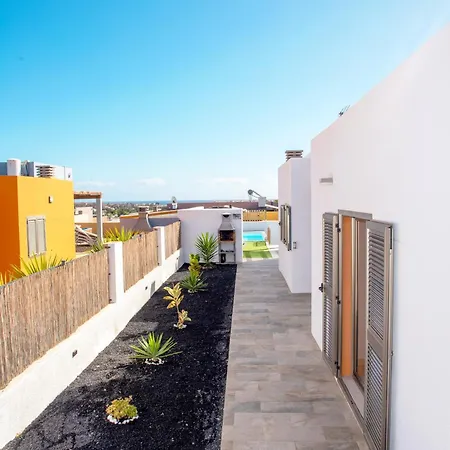 Βίλα Family Dreams - Private Heated Pool With Additional Cost