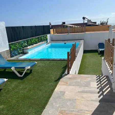 Βίλα Family Dreams - Private Heated Pool With Additional Cost
